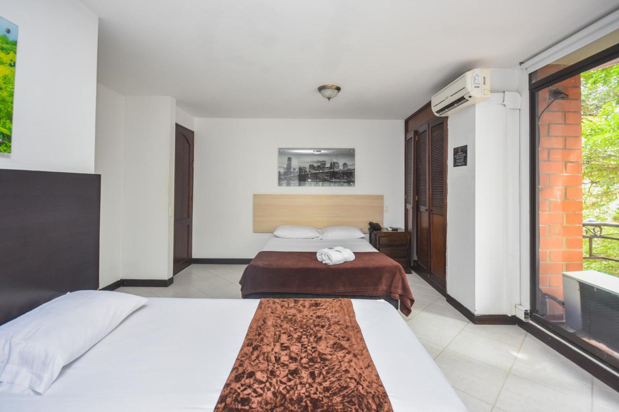 מדיין Hotel Estadio Real מראה חיצוני תמונה