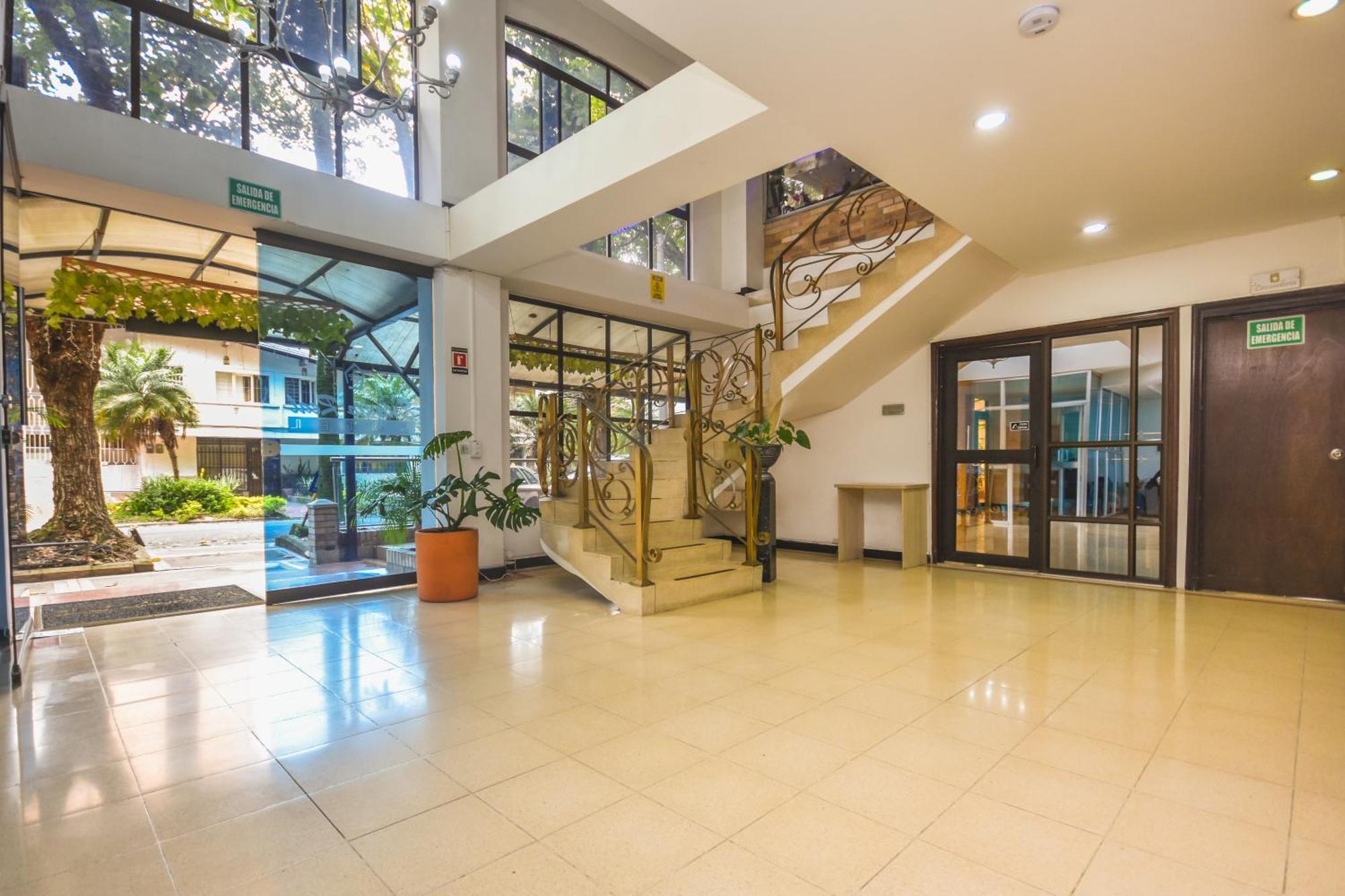 מדיין Hotel Estadio Real מראה חיצוני תמונה