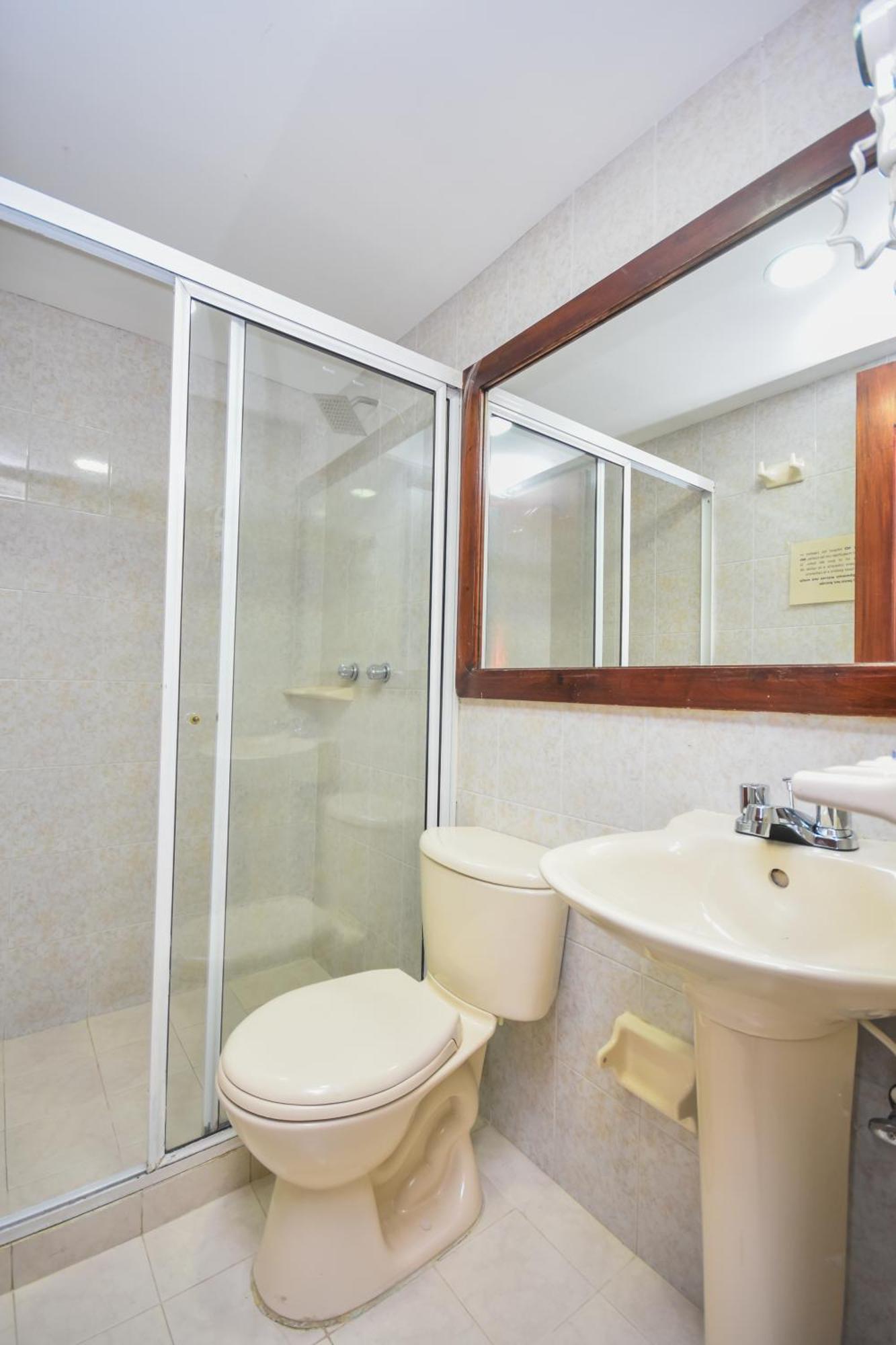 מדיין Hotel Estadio Real מראה חיצוני תמונה